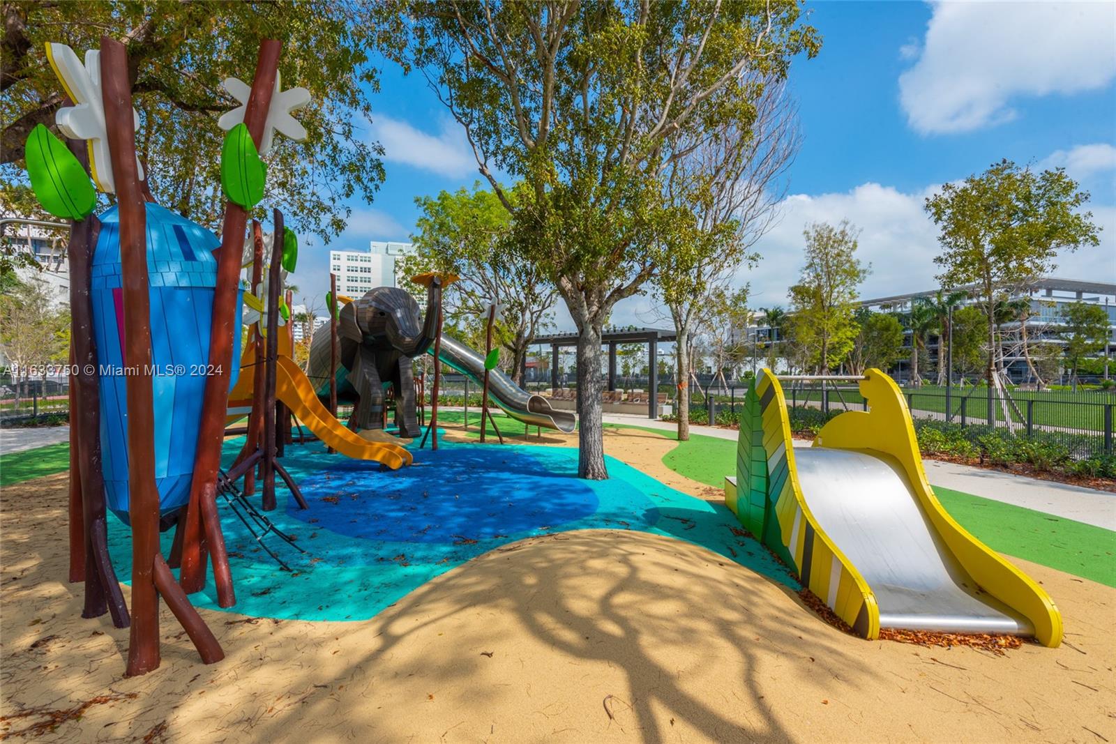 Five Park Miami Beach - Residential