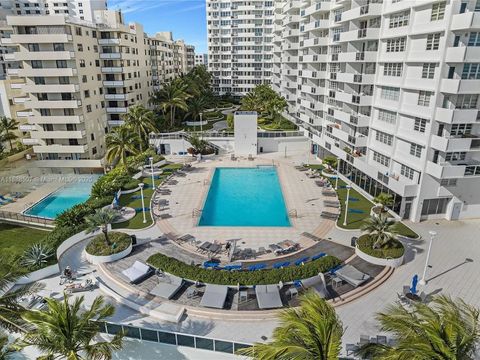 Photo of 100 Lincoln Rd #407, Miami Beach, FL 33139 (MLS # A11888507)