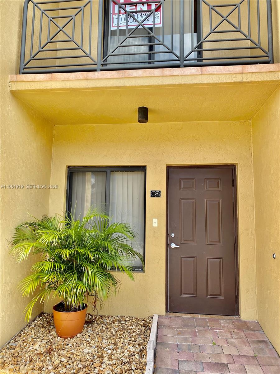 11115 W Okeechobee Rd 109