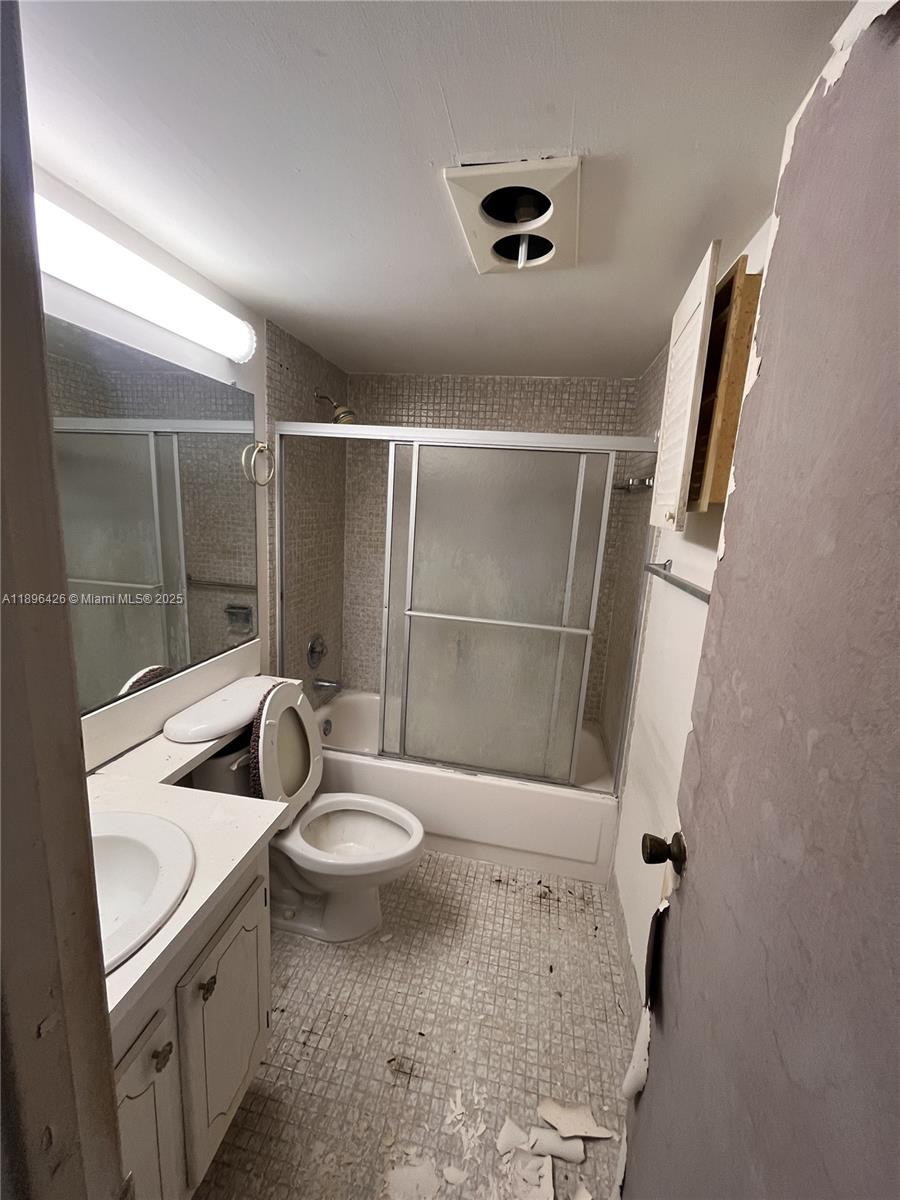 DURHAM R CONDO - Residential