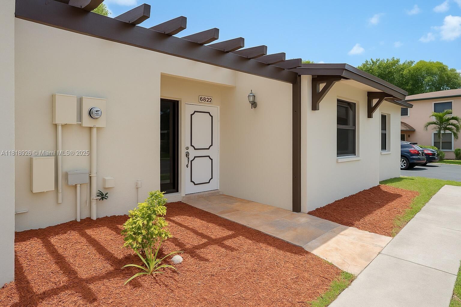6822 Sw 39th St 14-G, Miramar, Broward County, Florida - 2 Bedrooms  
2 Bathrooms - 