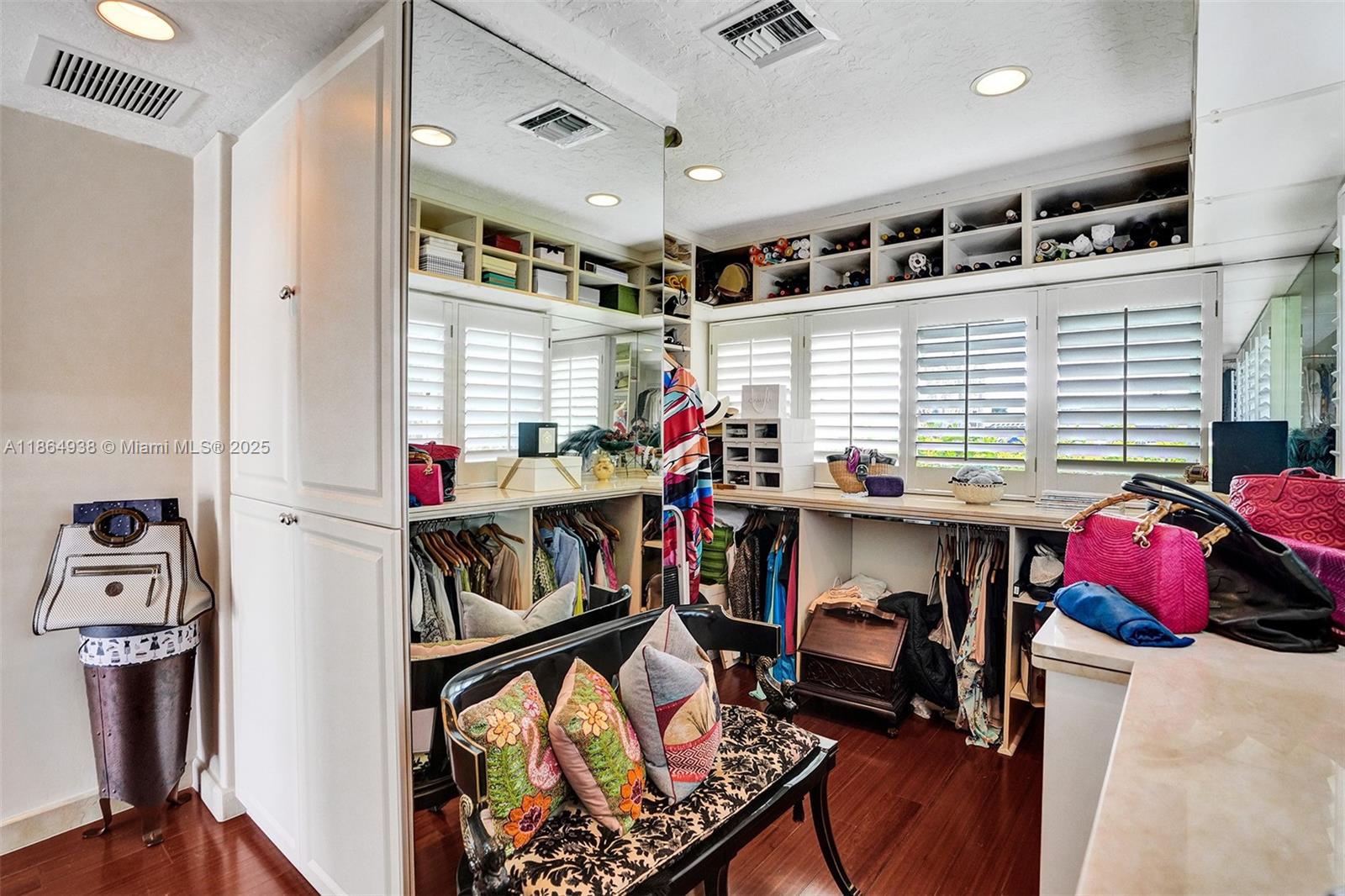 KEYSTONE ISLAND NO 3 - Residential Lease