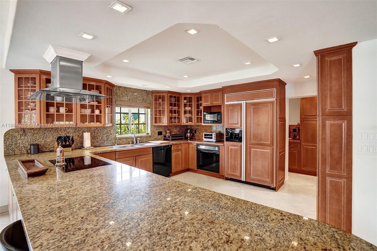 KEYSTONE ISLAND NO 3 - Residential Lease