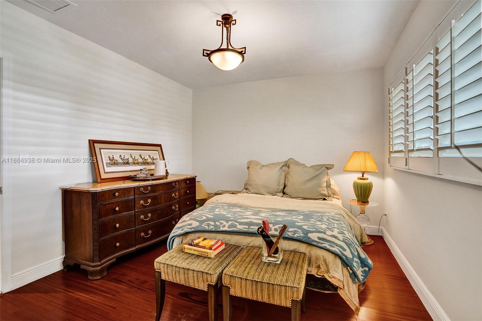 KEYSTONE ISLAND NO 3 - Residential Lease