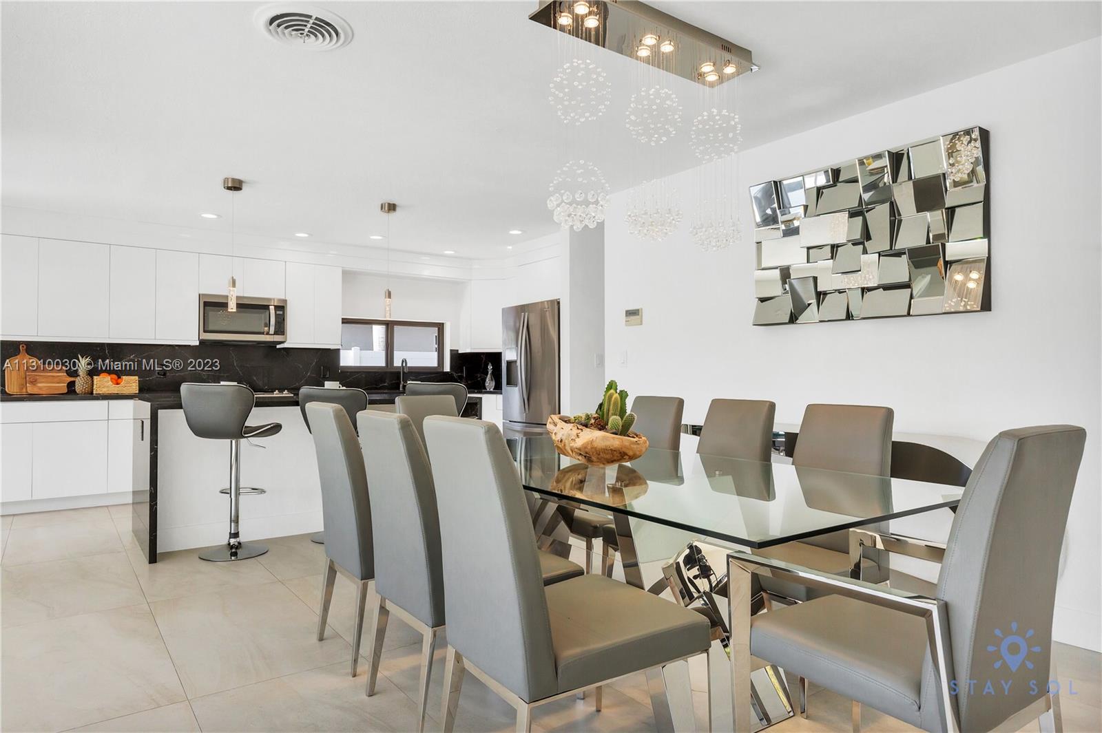 CORAL KEY VILLAS 6TH SEC - Residential