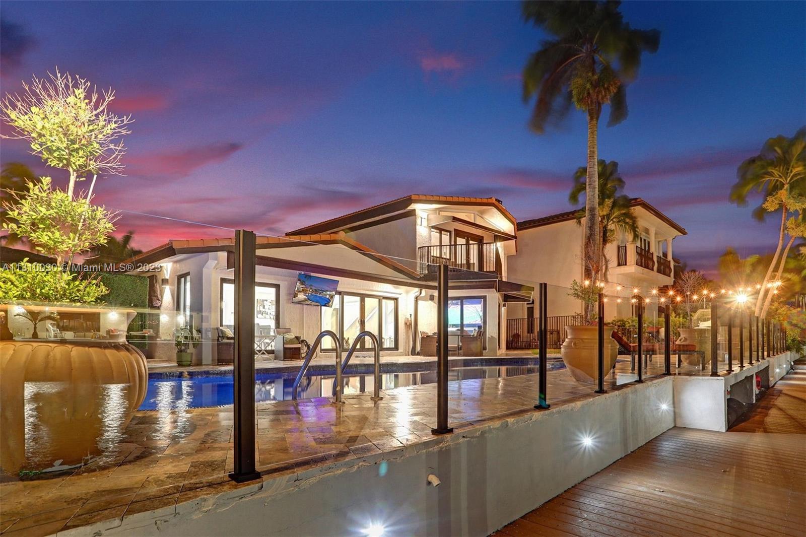 CORAL KEY VILLAS 6TH SEC - Residential