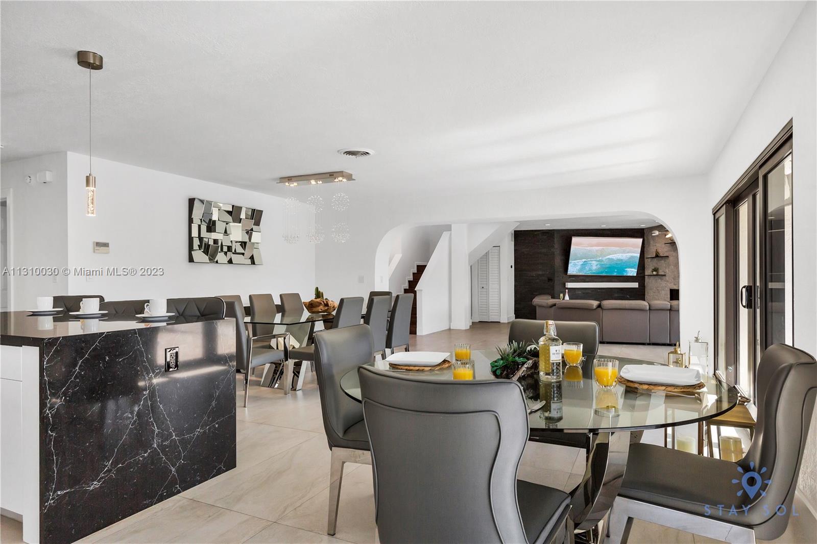 CORAL KEY VILLAS 6TH SEC - Residential