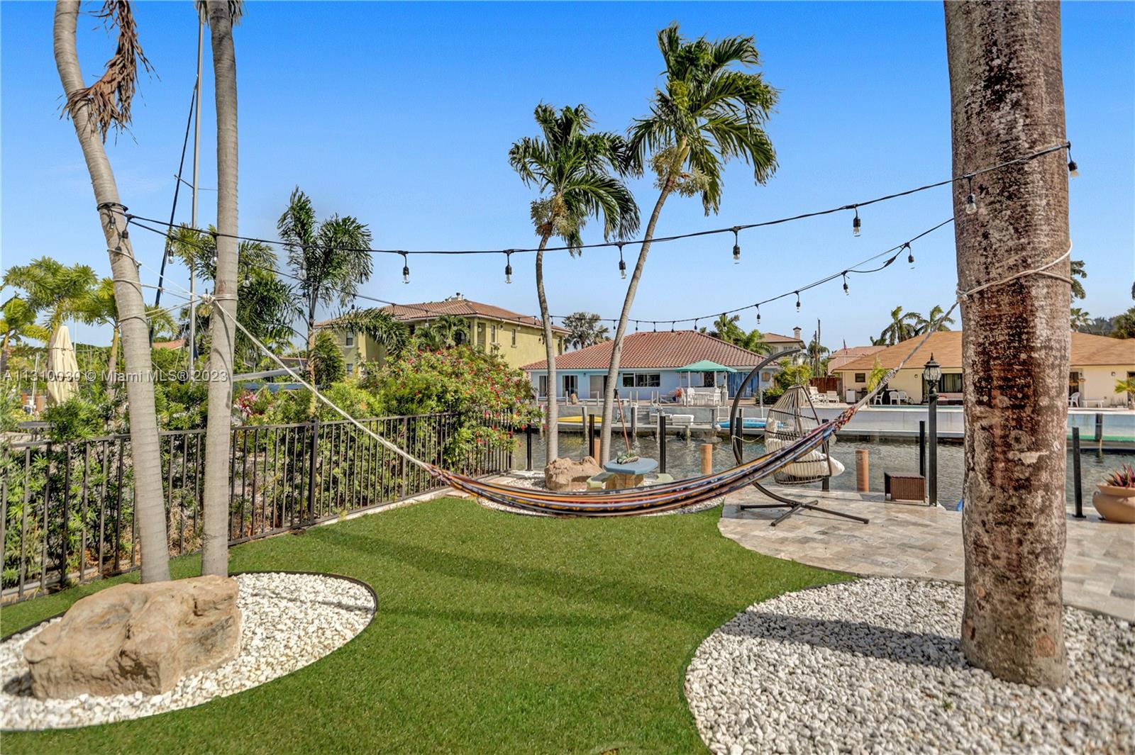 CORAL KEY VILLAS 6TH SEC - Residential