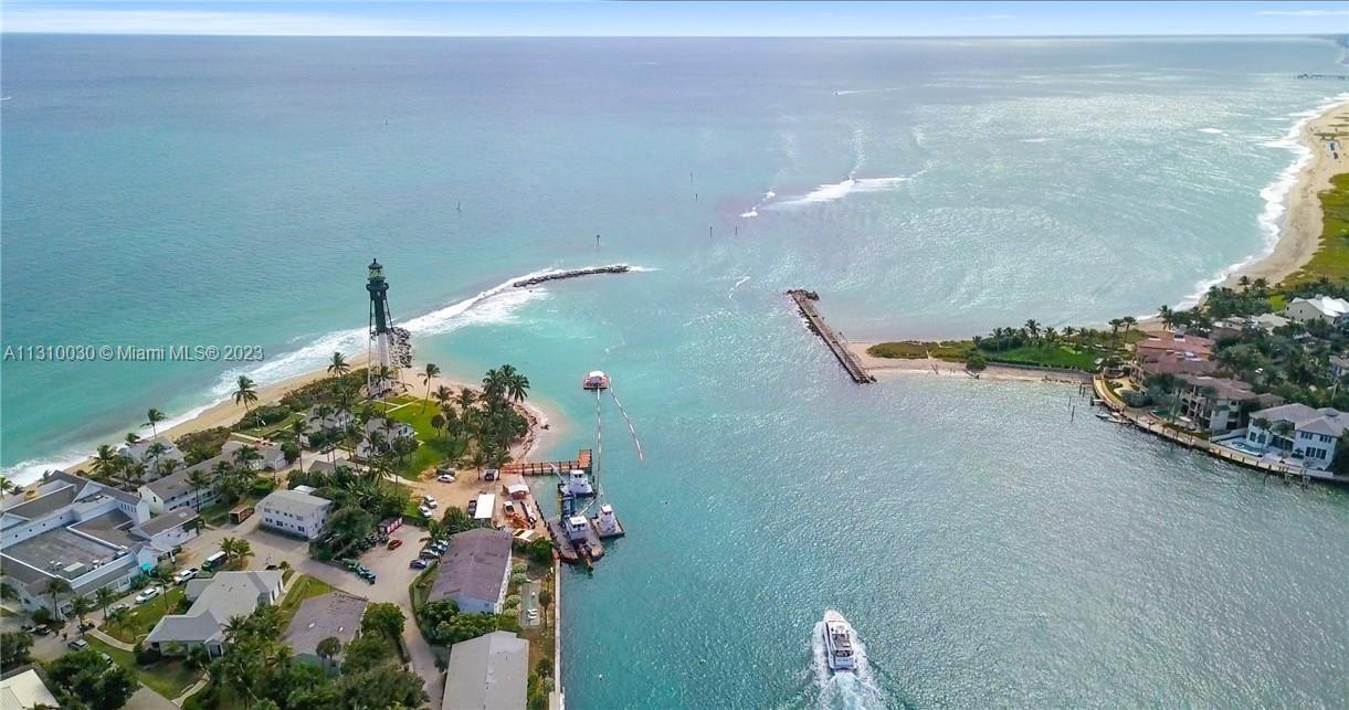 CORAL KEY VILLAS 6TH SEC - Residential