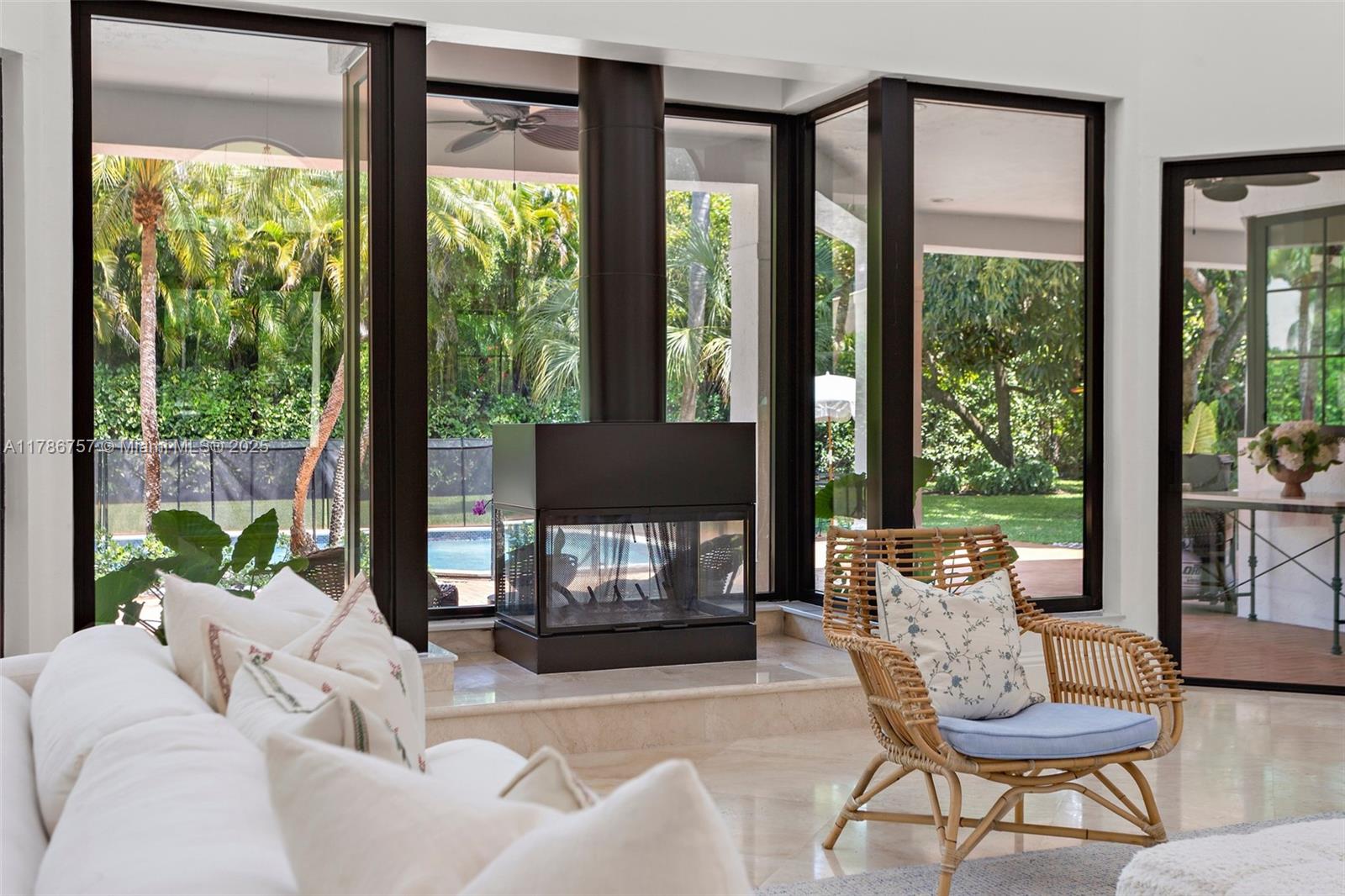 VAN HAVEN ESTATES - Residential
