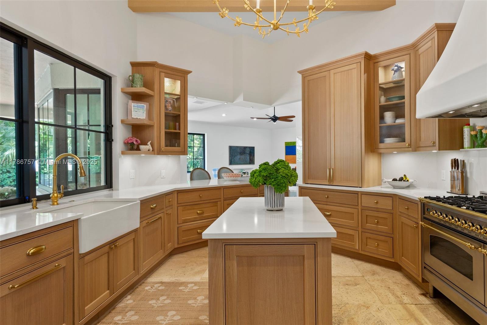 VAN HAVEN ESTATES - Residential