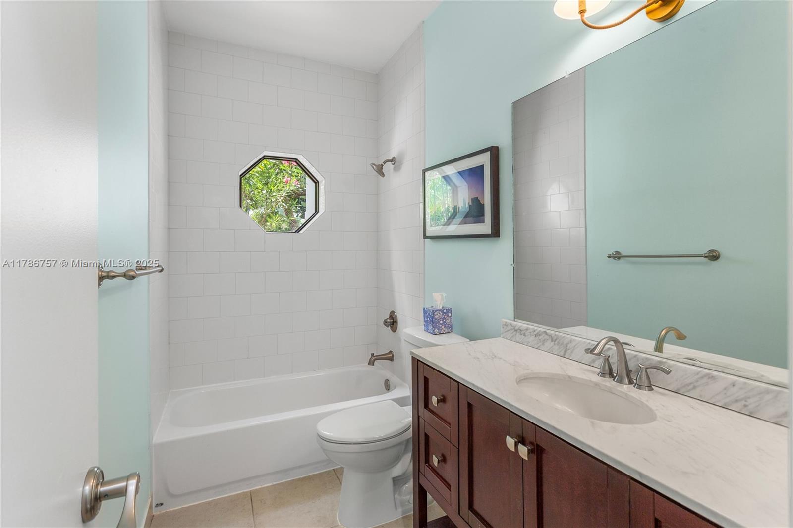 VAN HAVEN ESTATES - Residential