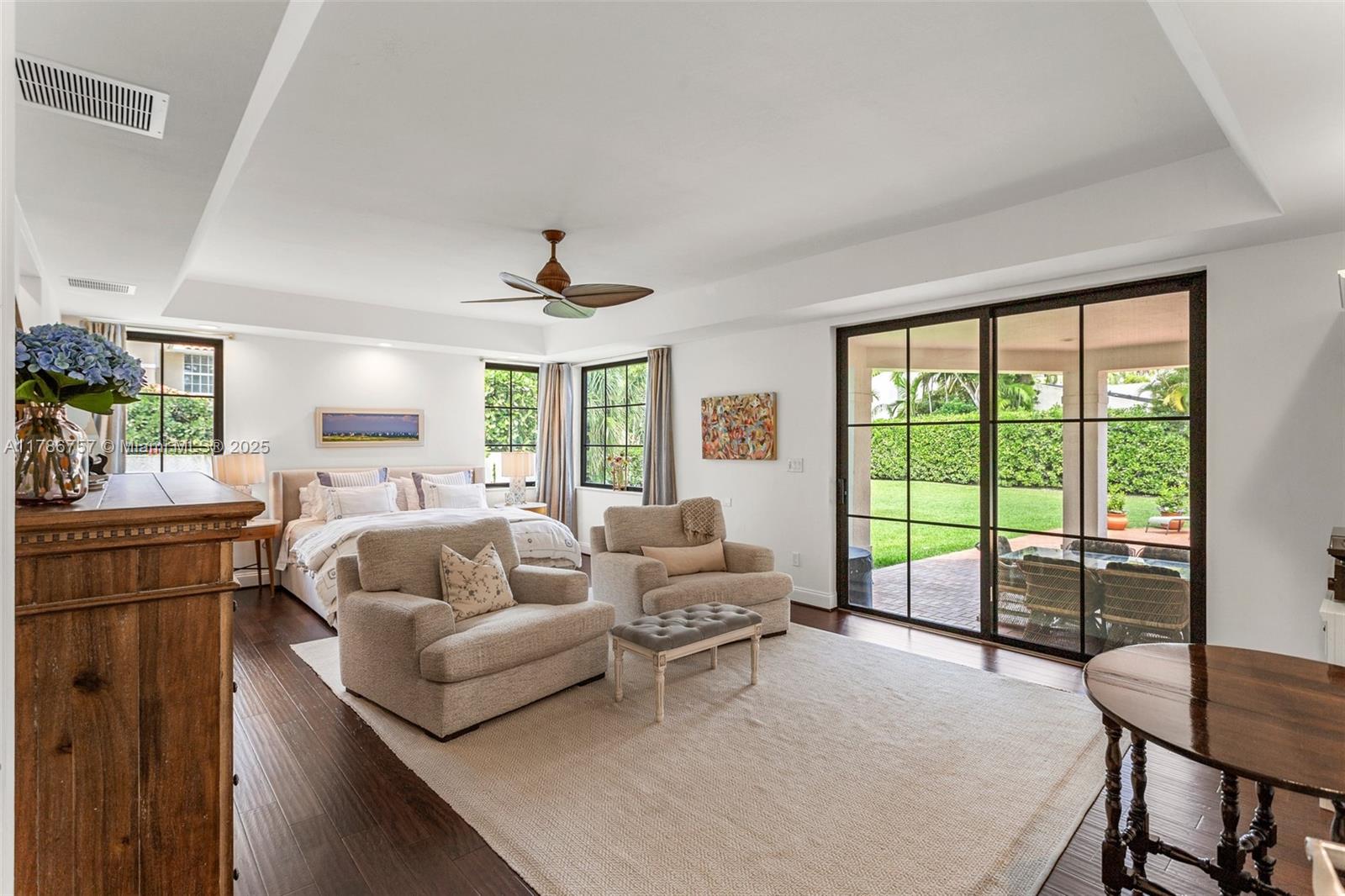 VAN HAVEN ESTATES - Residential