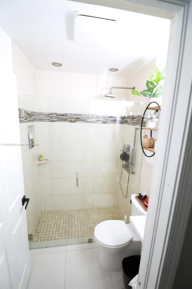 n/a - Residential Lease