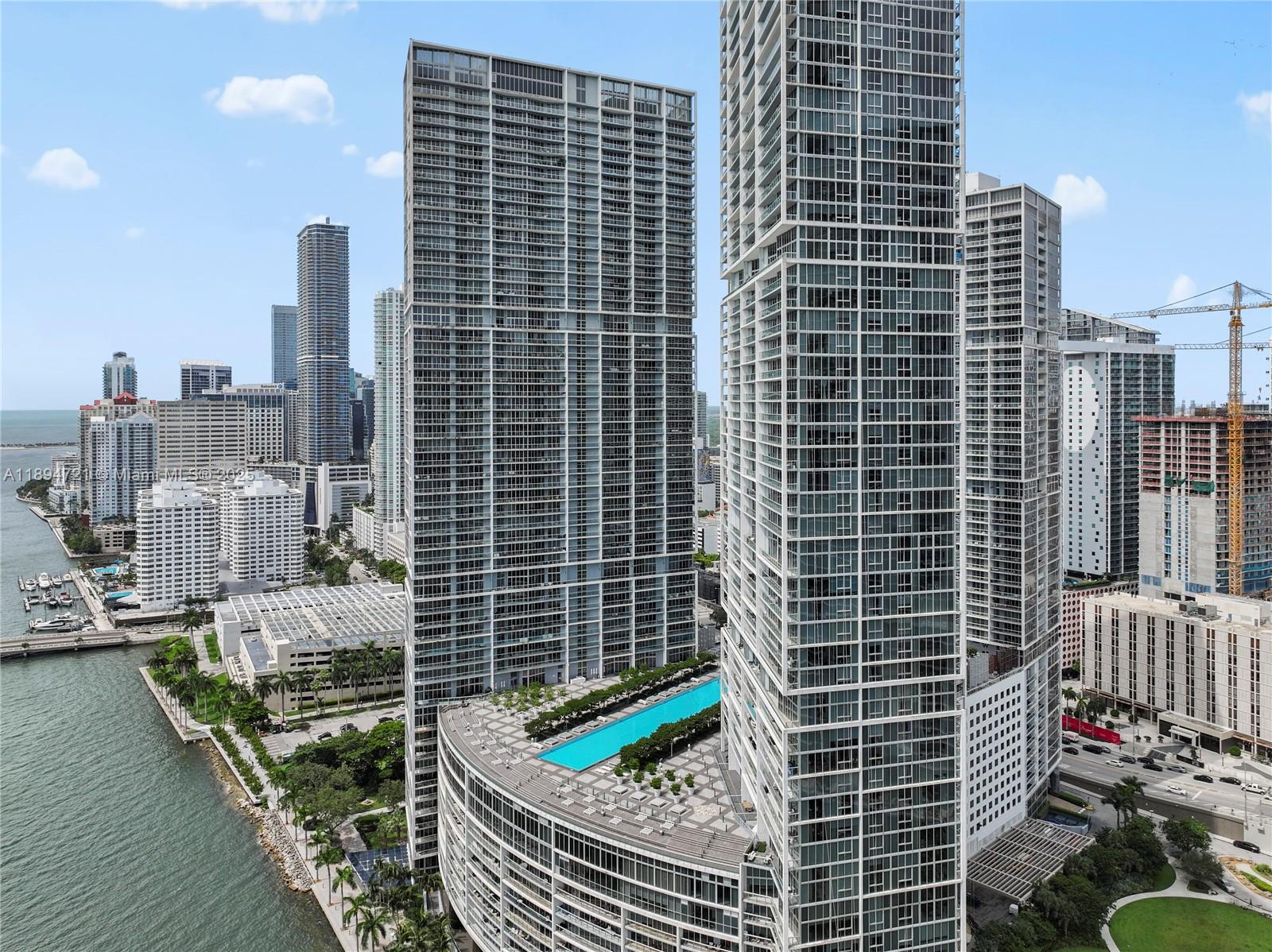 ICON BRICKELL NO TWO - Residential
