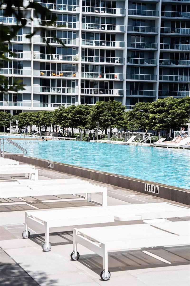 ICON BRICKELL NO TWO - Residential