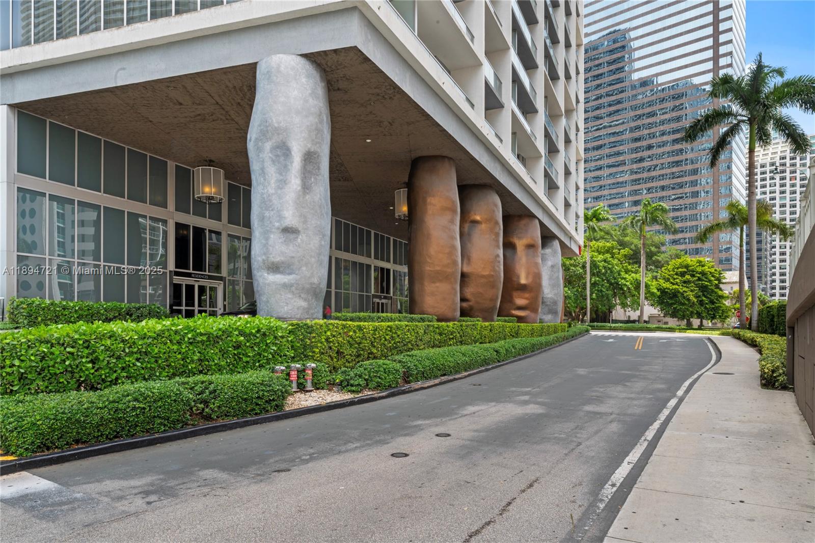 ICON BRICKELL NO TWO - Residential