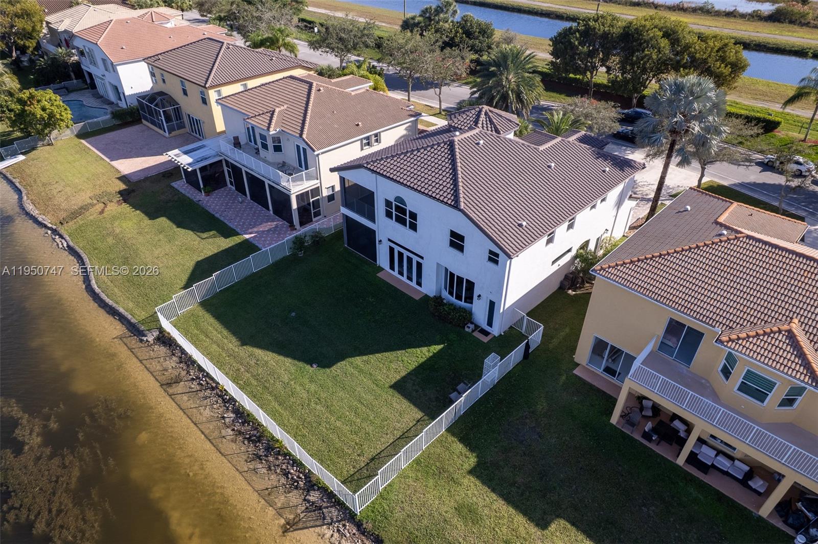 RIVIERA ISLES II - Residential