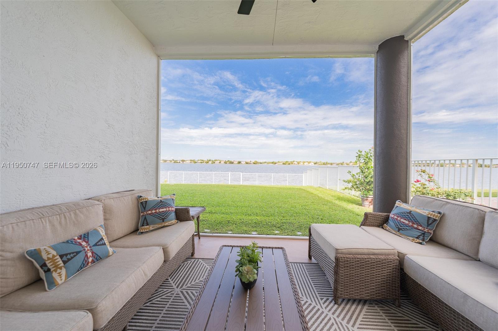 RIVIERA ISLES II - Residential