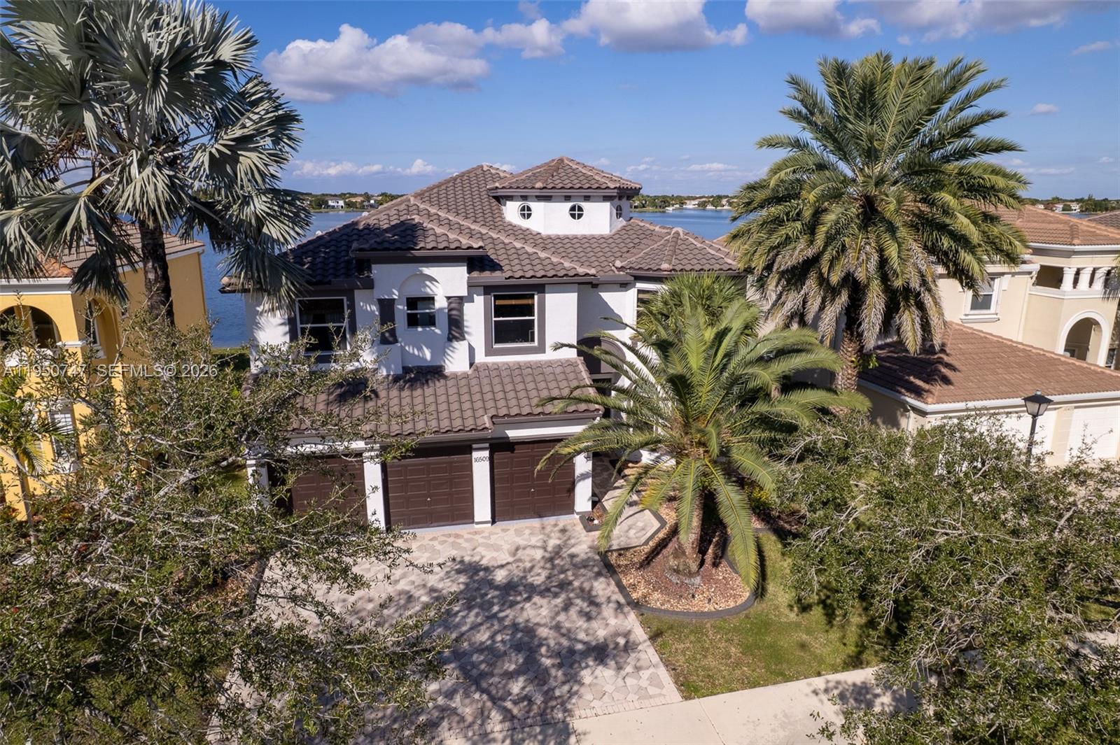 RIVIERA ISLES II - Residential