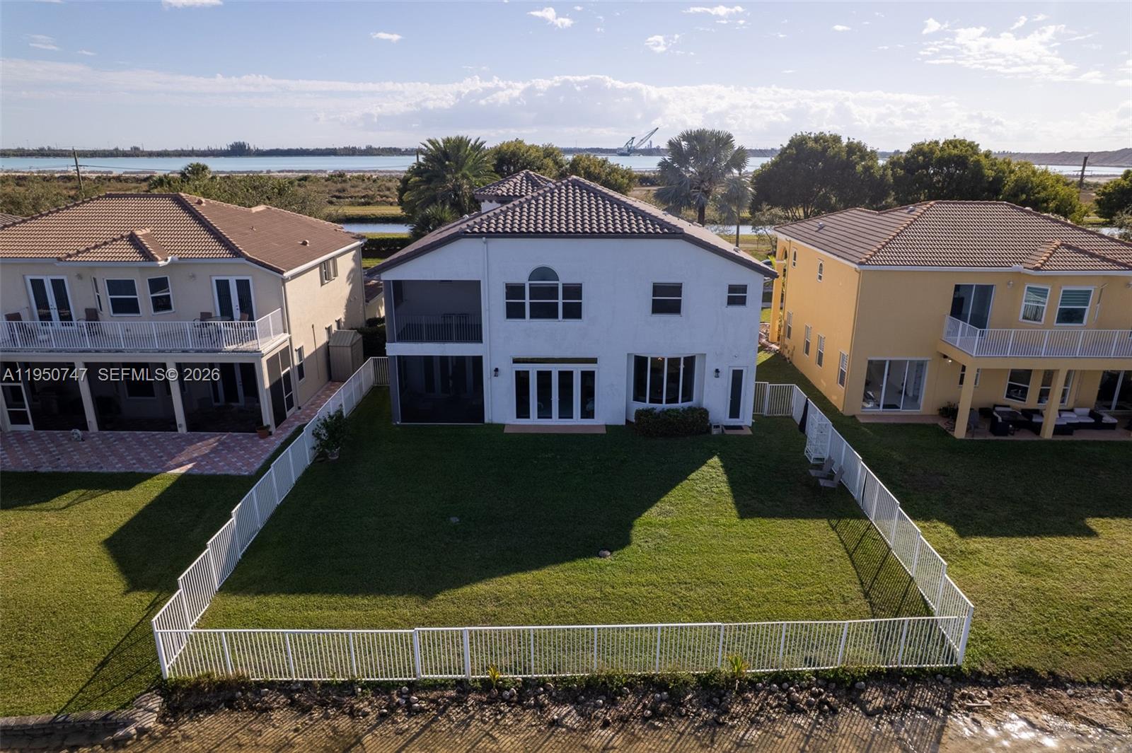 RIVIERA ISLES II - Residential