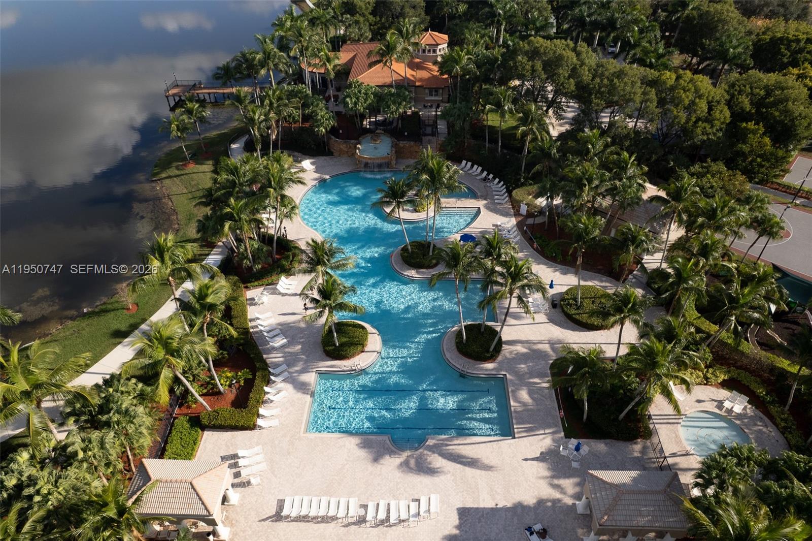 RIVIERA ISLES II - Residential