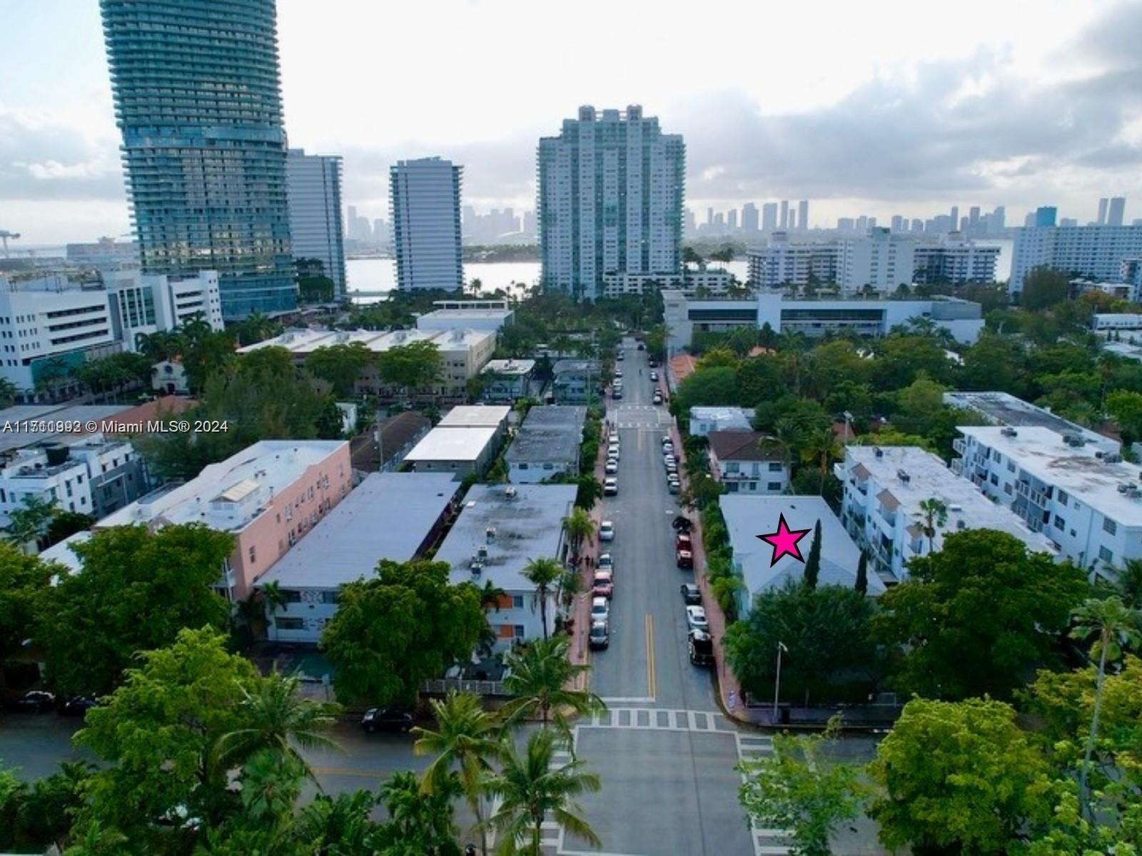 THE FRANCIS CONDO - Residential