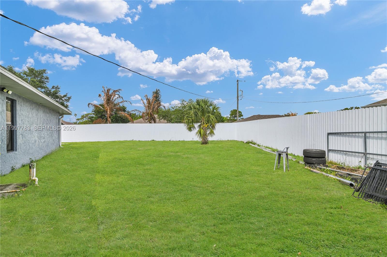 PORT ST LUCIE SECTION 25 - Residential Lease