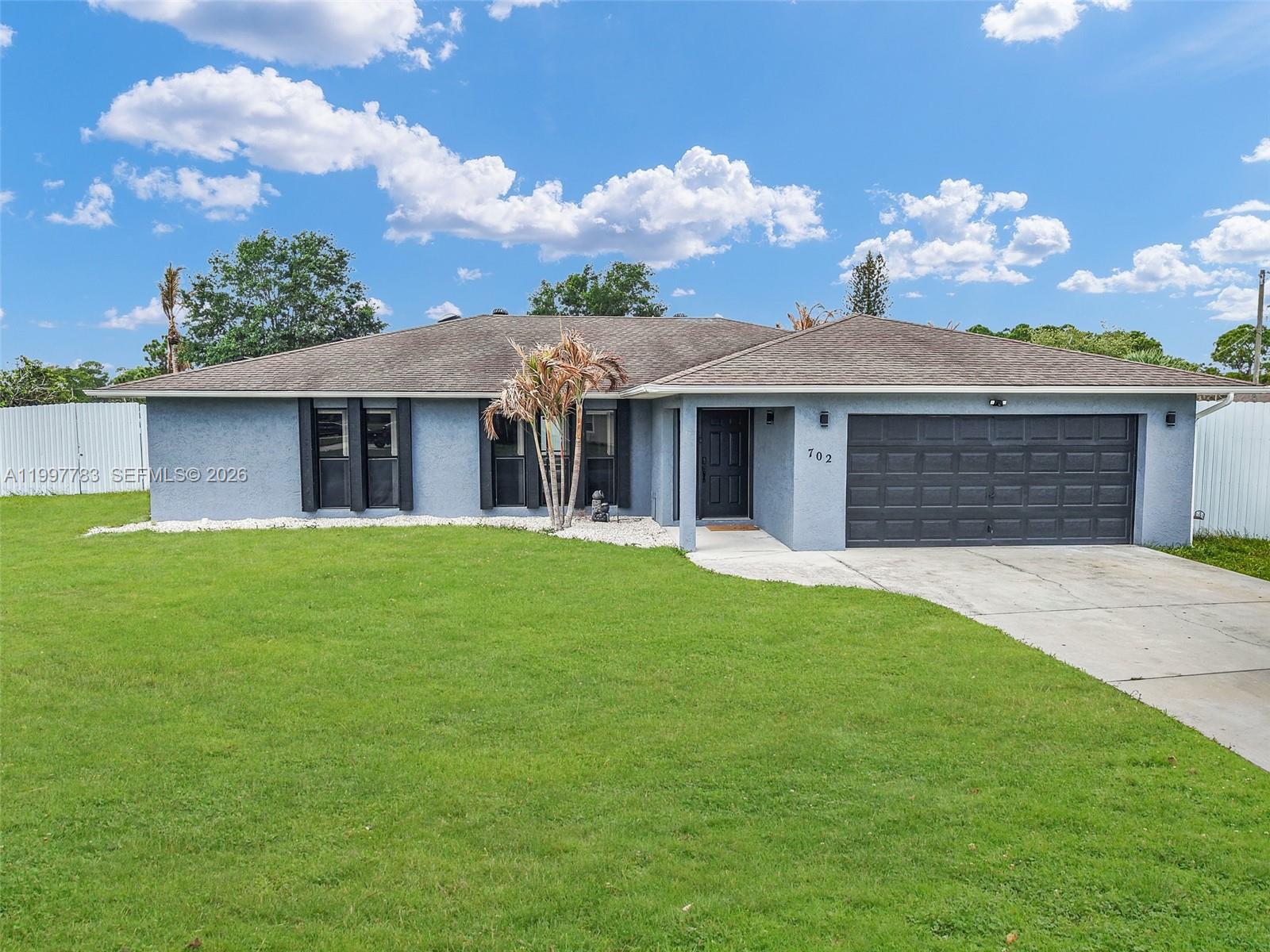 PORT ST LUCIE SECTION 25 - Residential Lease