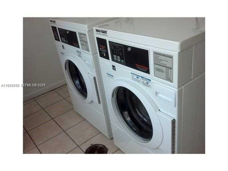 CARIBBEAN TOWERS CONDO - Residential Lease