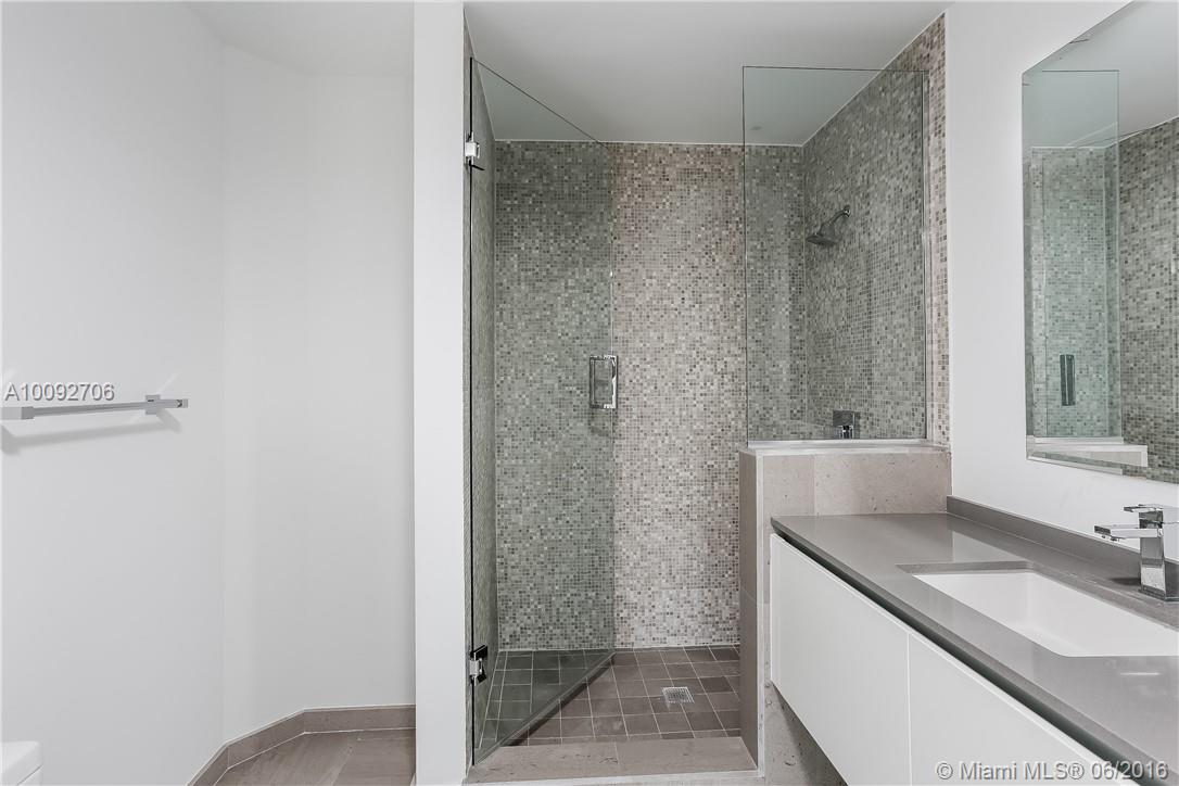 REACH - Residential Lease