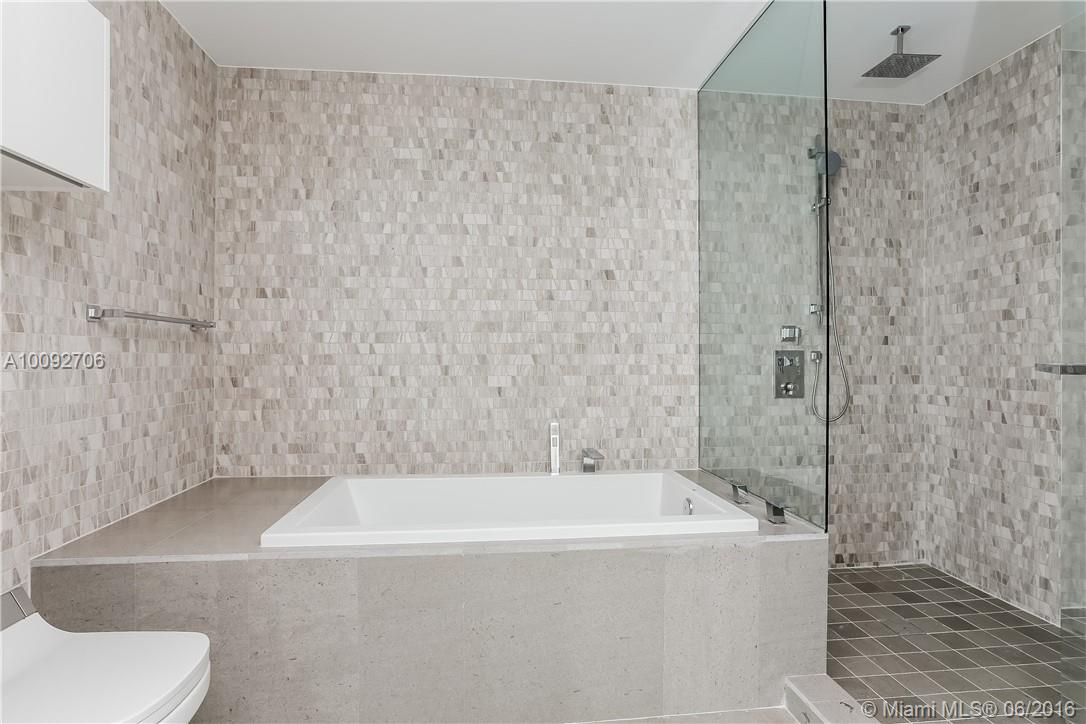REACH - Residential Lease