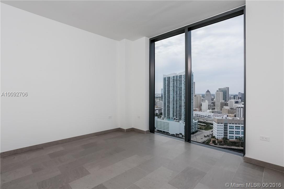 REACH - Residential Lease