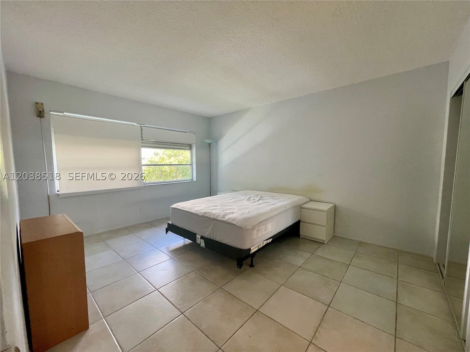 450 Paradise Isle Blvd 205