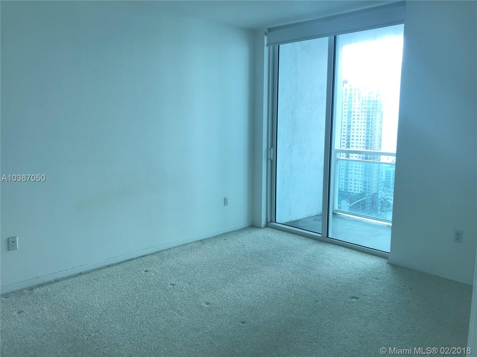 THE PLAZA ON BRICKELL - Residential Lease