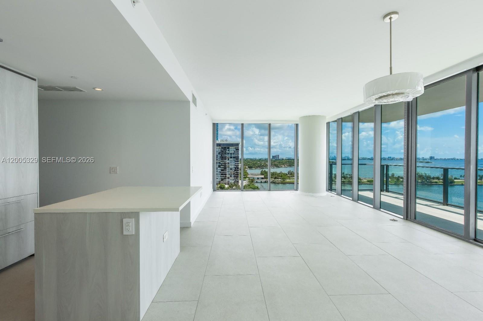 3131 NE 7th Ave 1406