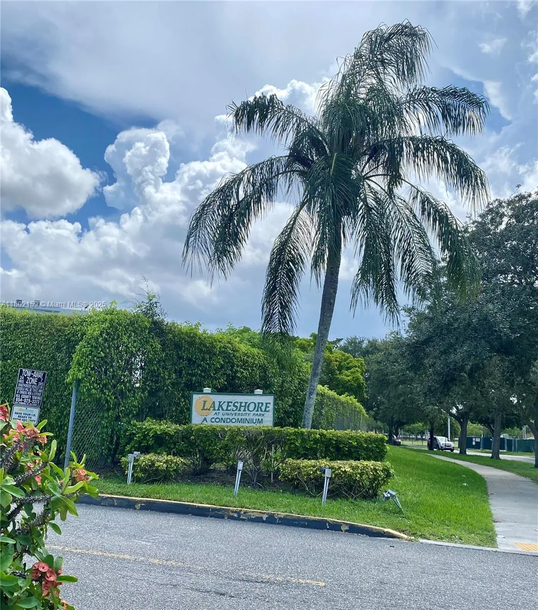 Miramar, Florida 33025, United States, 2 Bedrooms Bedrooms, ,2 BathroomsBathrooms,Residential,Active,130158