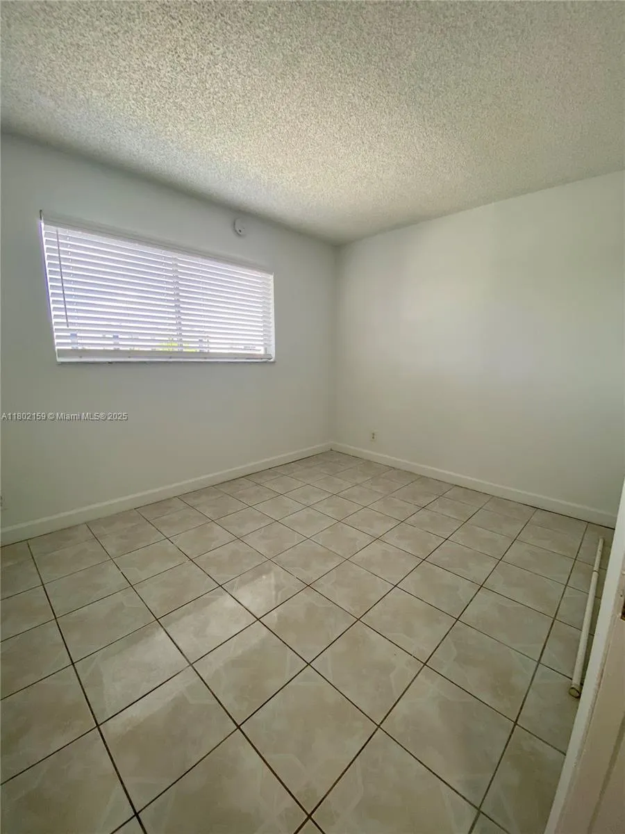 Miramar, Florida 33025, United States, 2 Bedrooms Bedrooms, ,2 BathroomsBathrooms,Residential,Active,130158