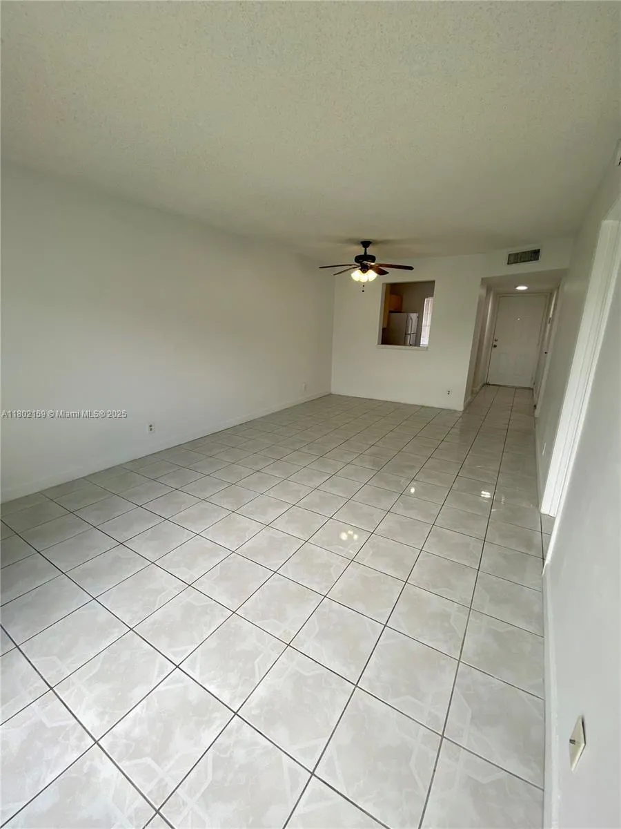 Miramar, Florida 33025, United States, 2 Bedrooms Bedrooms, ,2 BathroomsBathrooms,Residential,Active,130158