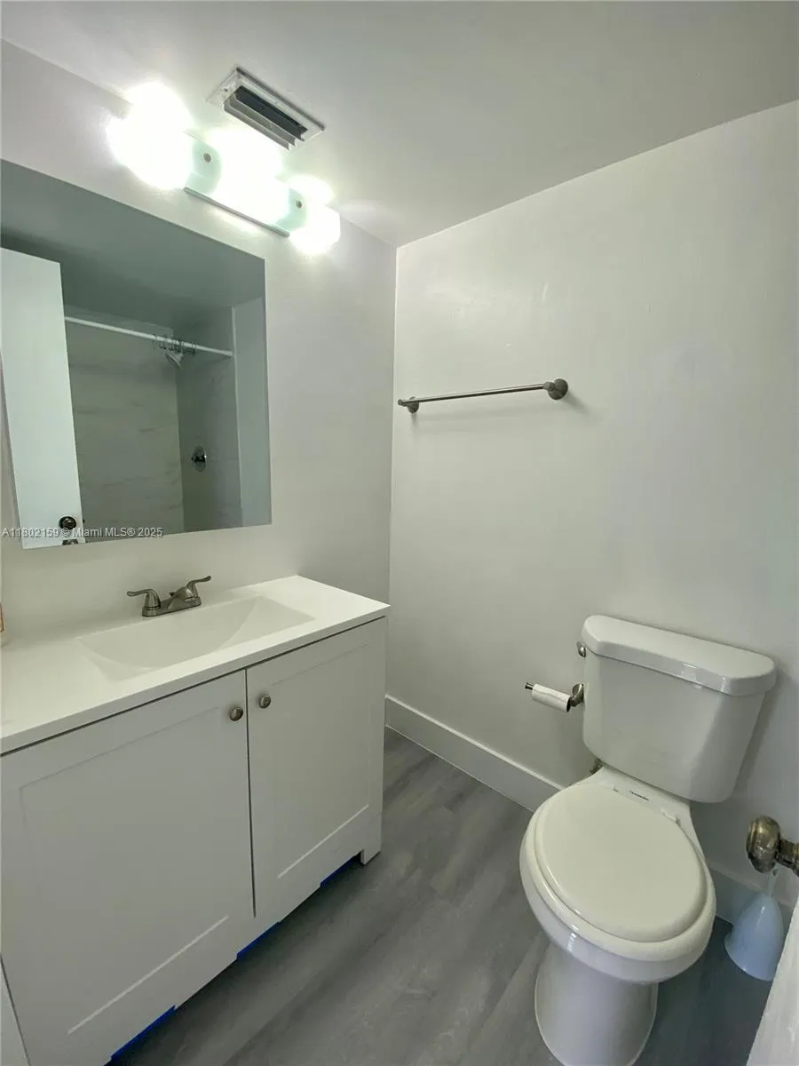 Miramar, Florida 33025, United States, 2 Bedrooms Bedrooms, ,2 BathroomsBathrooms,Residential,Active,130158