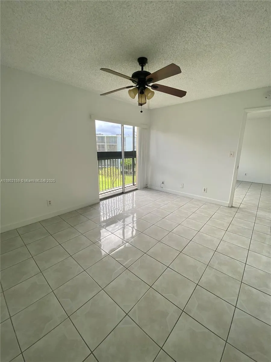 Miramar, Florida 33025, United States, 2 Bedrooms Bedrooms, ,2 BathroomsBathrooms,Residential,Active,130158