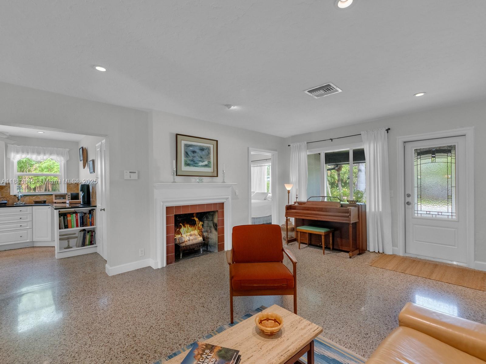 230 Beverly Rd
