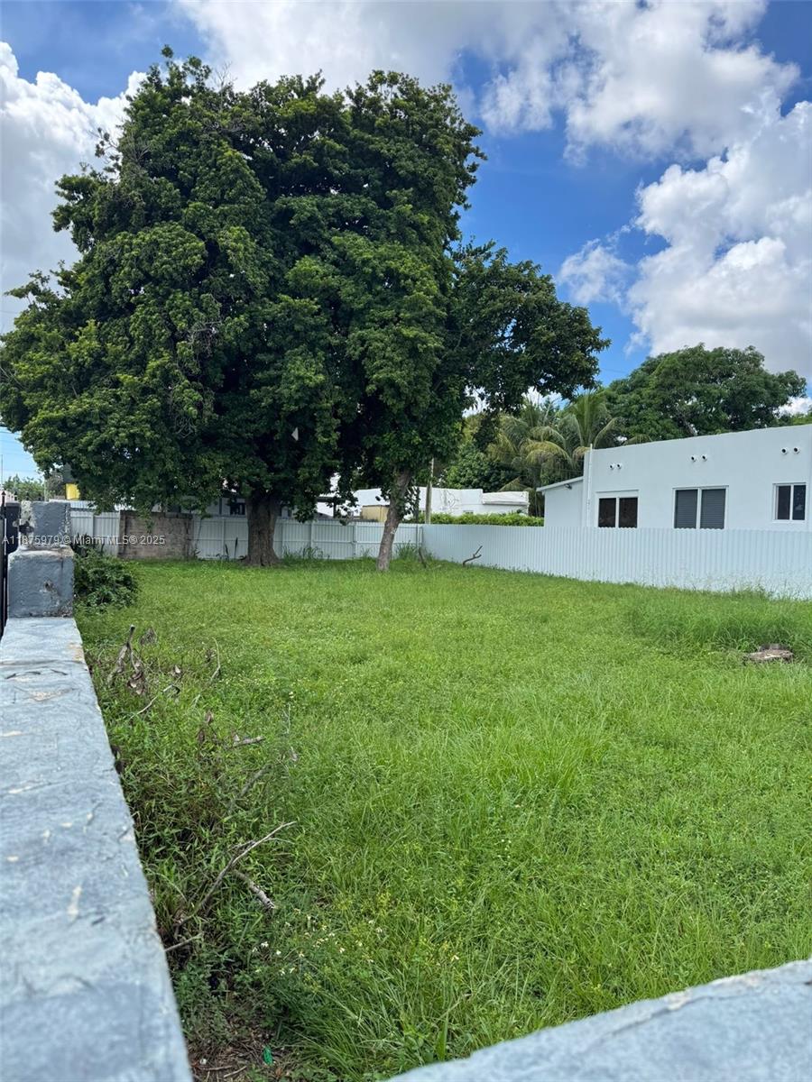 Prime opportunity for developers and investors! This vacant land comes with APPROVED PLANS, IMPACT FEES PAID, and is FULLY READY TO BUILD. Whether you are looking to construct your dream home, develop for resale, or expand your investment portfolio, this property offers a head start with all the groundwork done. Located just minutes from Wynwood and the Miami Design District, this shovel-ready lot sits in a growing neighborhood with excellent potential. Don’t miss the chance to secure this unique opportunity!