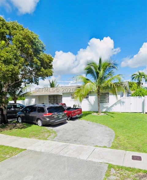 Photo of 12761 SW 256th St, Homestead, FL 33032 (MLS # A12067813)