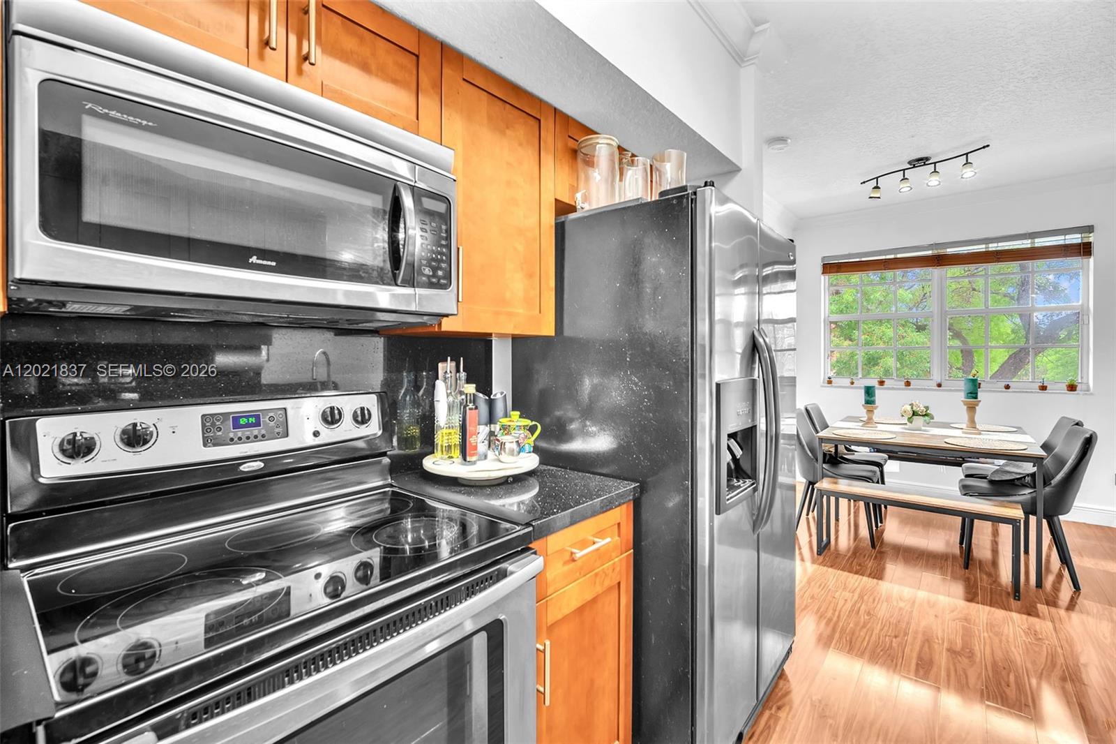 MARQUESA CONDO - Residential