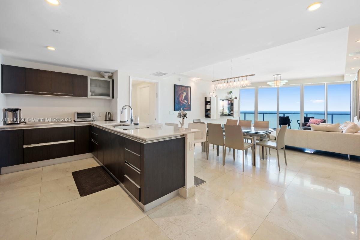 17001 Collins Ave 1204