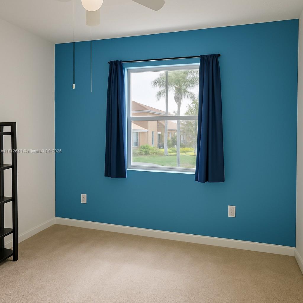 FLORIDIAN ISLES SOUTH - Residential