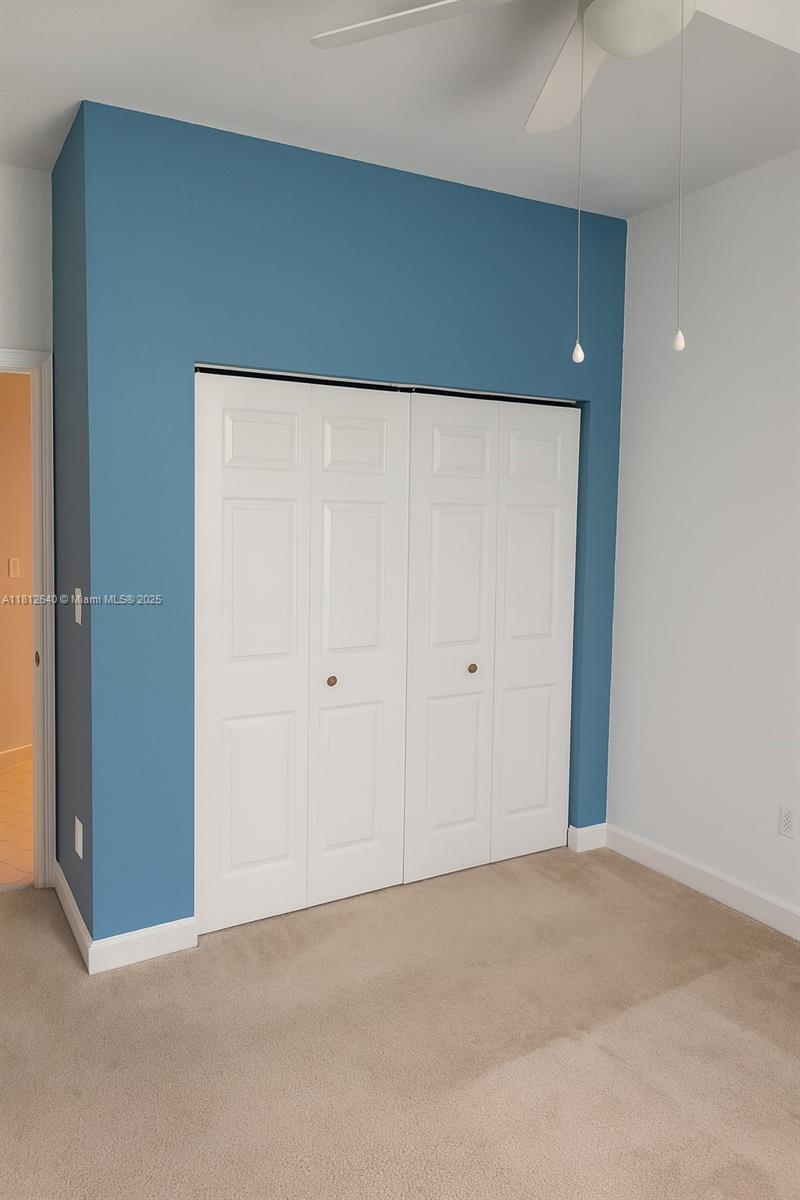 FLORIDIAN ISLES SOUTH - Residential