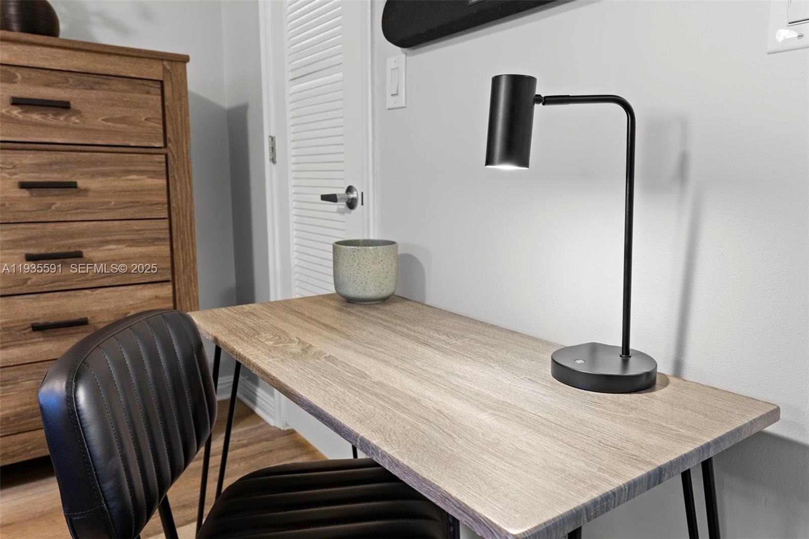 TUDOR MANOR CONDO - Residential