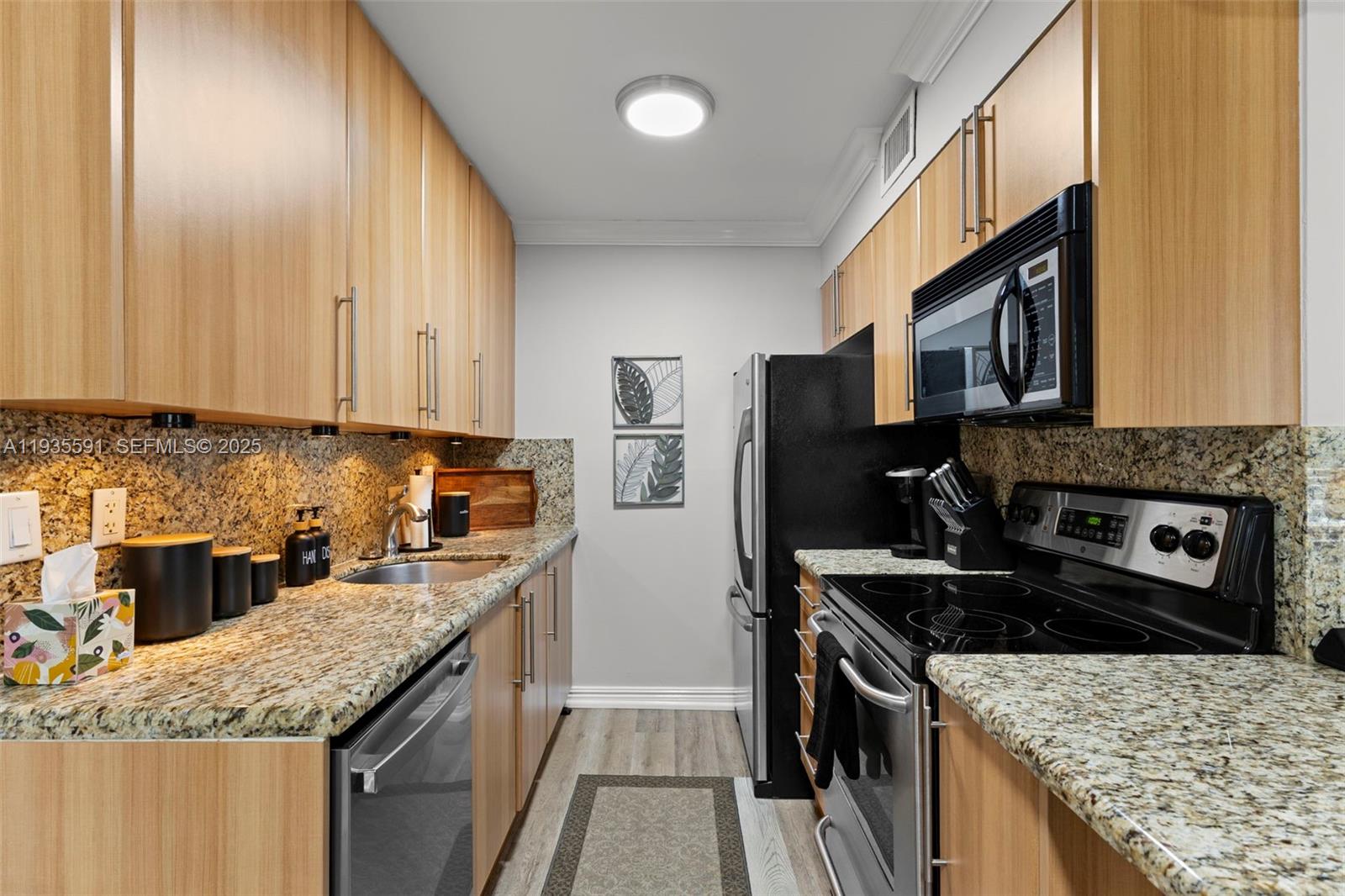 TUDOR MANOR CONDO - Residential